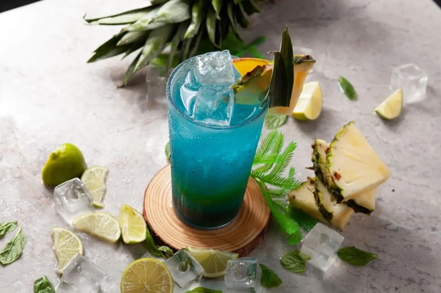 Blue Ocean Mojito