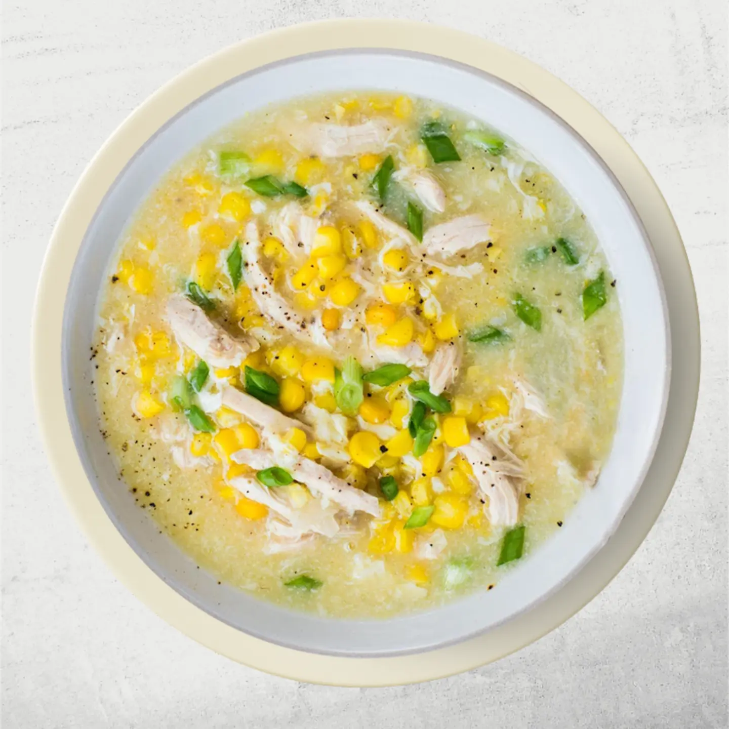 شوربة ذرة بالدجاج
