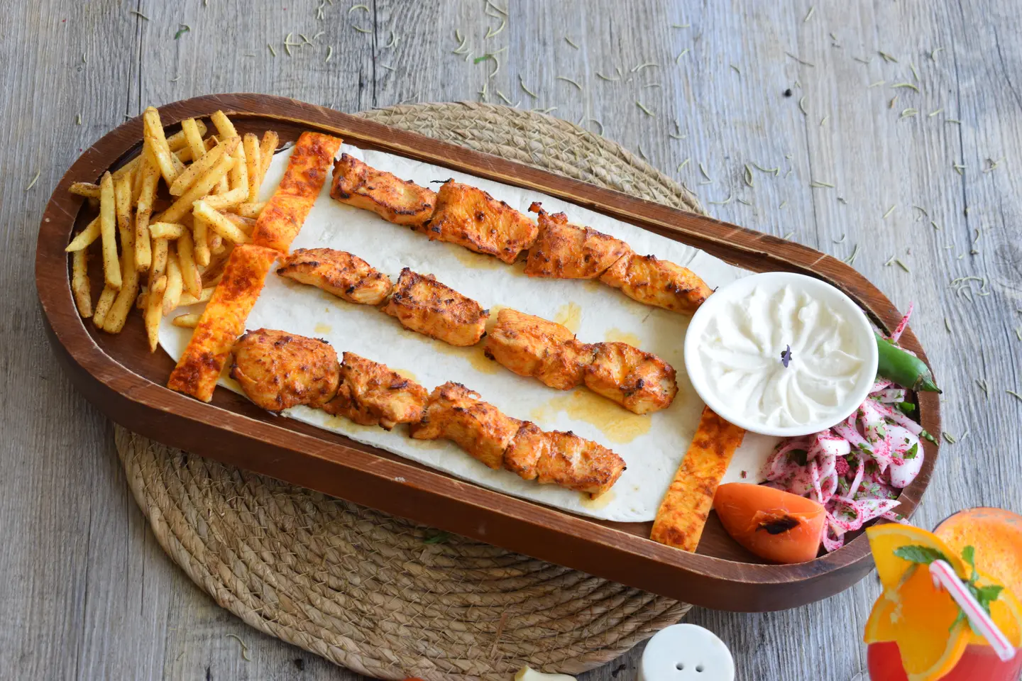 شيش طاووق