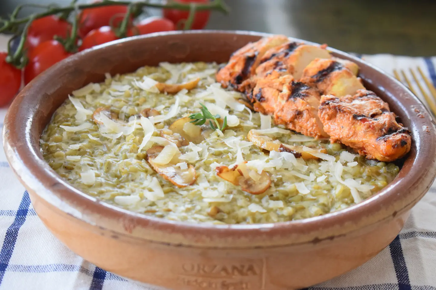 فخارة فريكة بالكريمه و الفطر