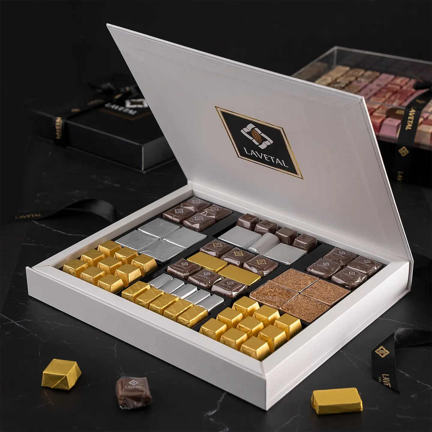 بوكس شوكليت مغلف كبير