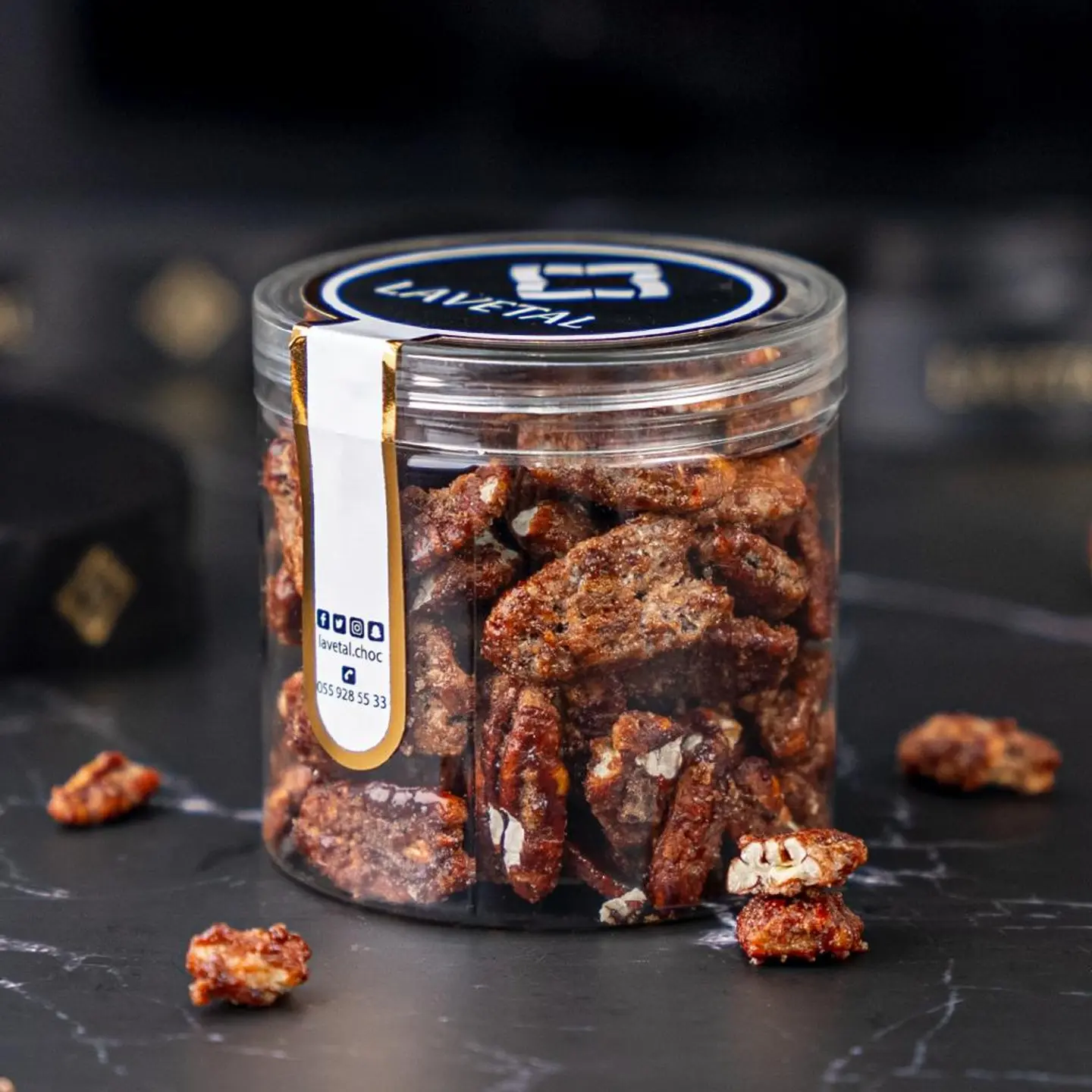 جوز بيكان مكرمل