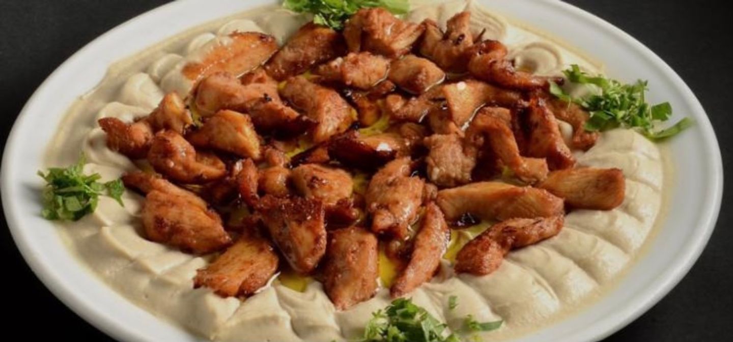 حمص بالدجاج