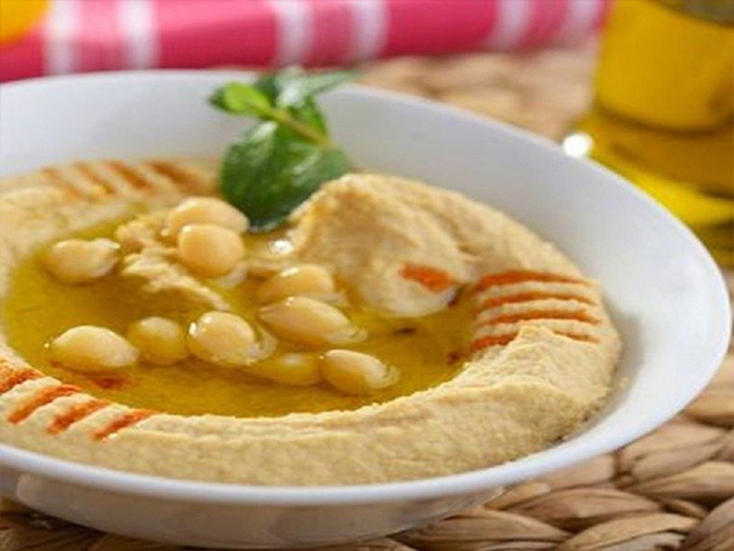 Tarbooosh Hummus
