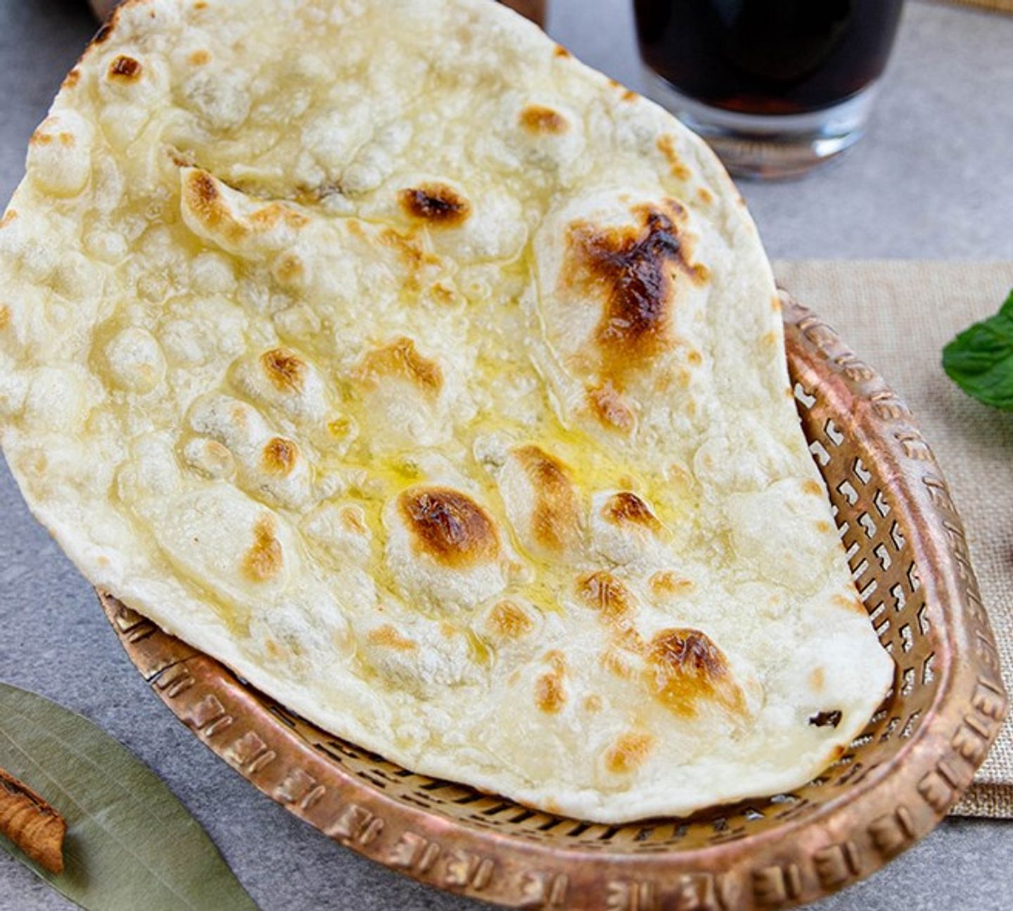 خبز بالزبدة