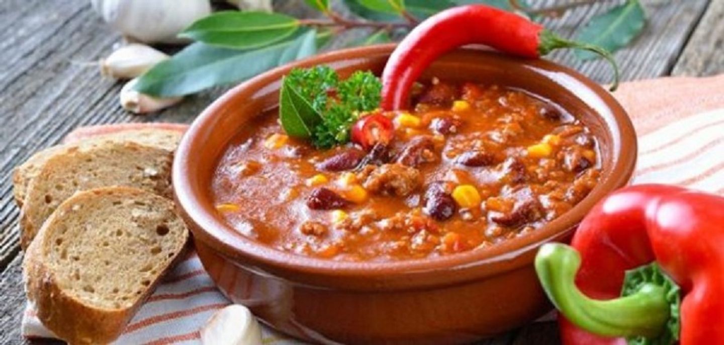 فول مع التونه