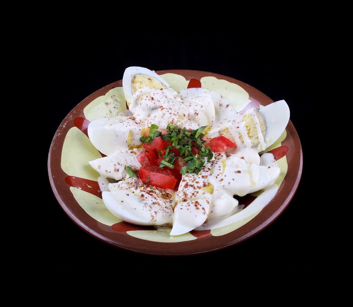 بيض مسلوق بالطحينية