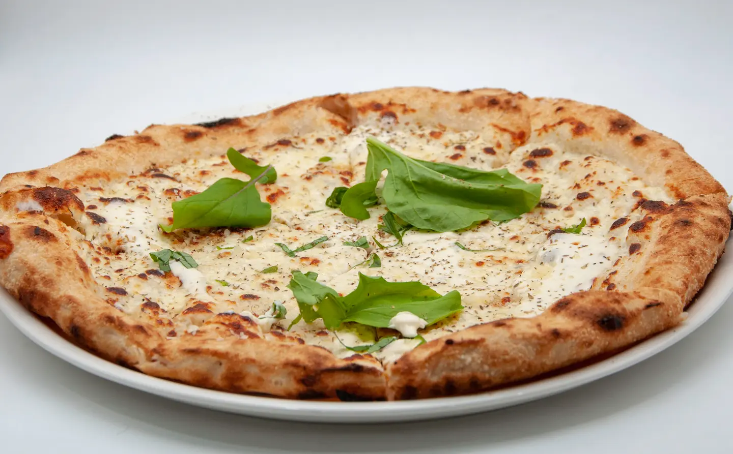 بيتزا كواترو فورماجي