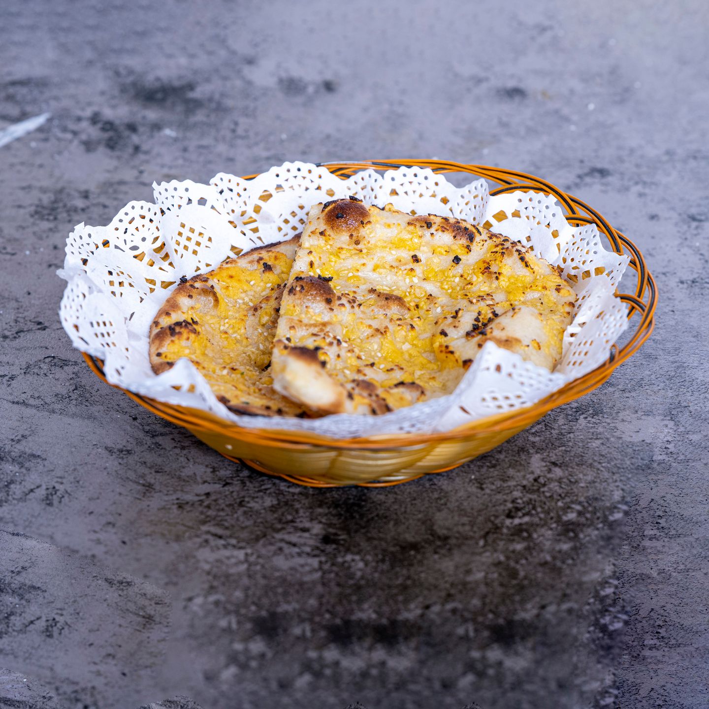Garlic Cheese Naan