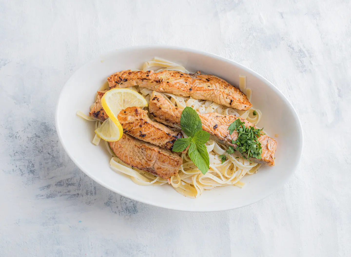 Fettuccine Salmon