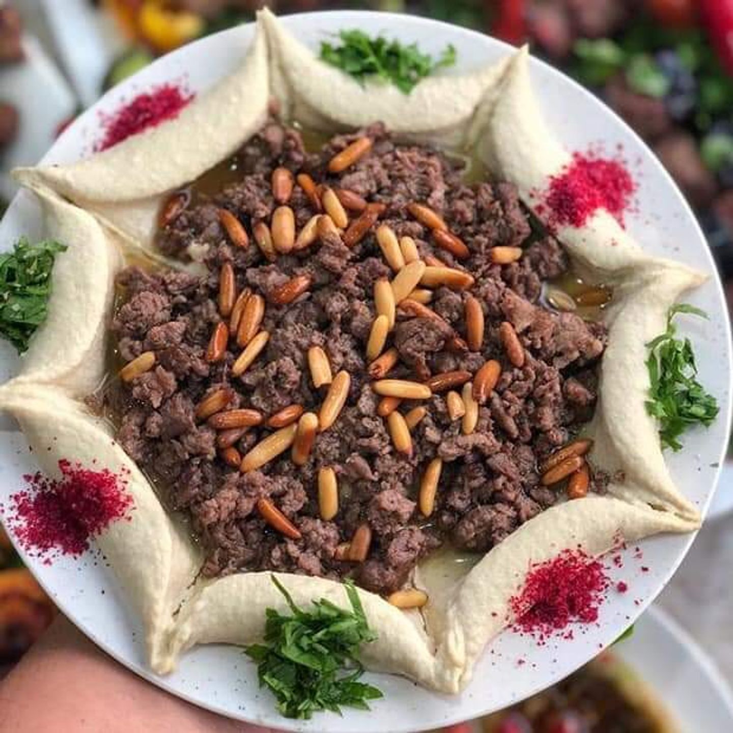 حمص باللحم