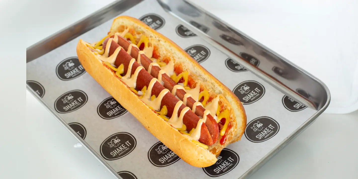 Shake It Hotdog Sandwich