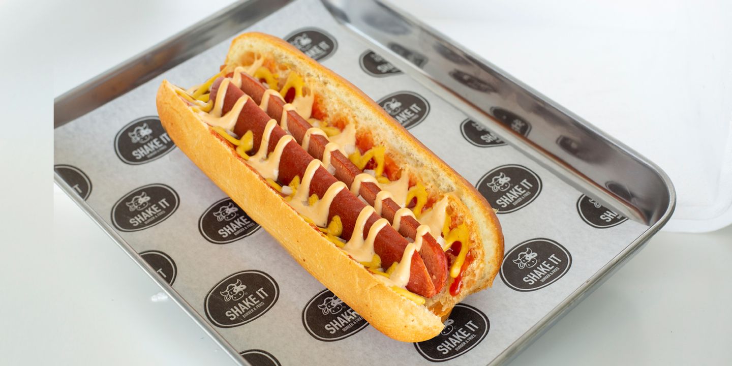Shake It Hotdog Sandwich
