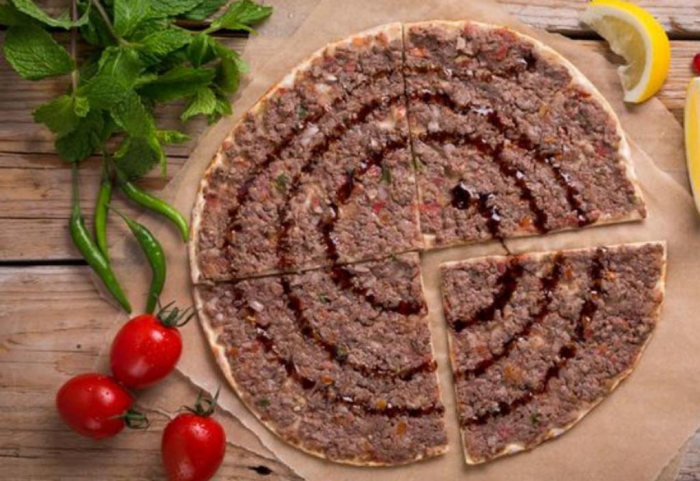 لحمة  مع دبس الرمان
