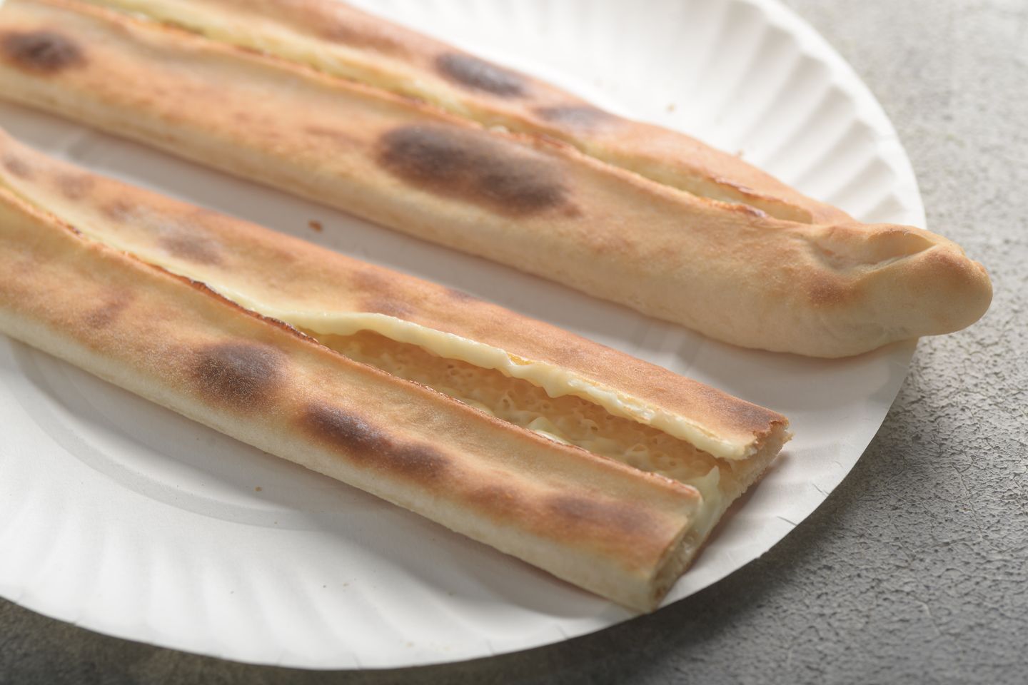 فطيرة جبنة سائلة
