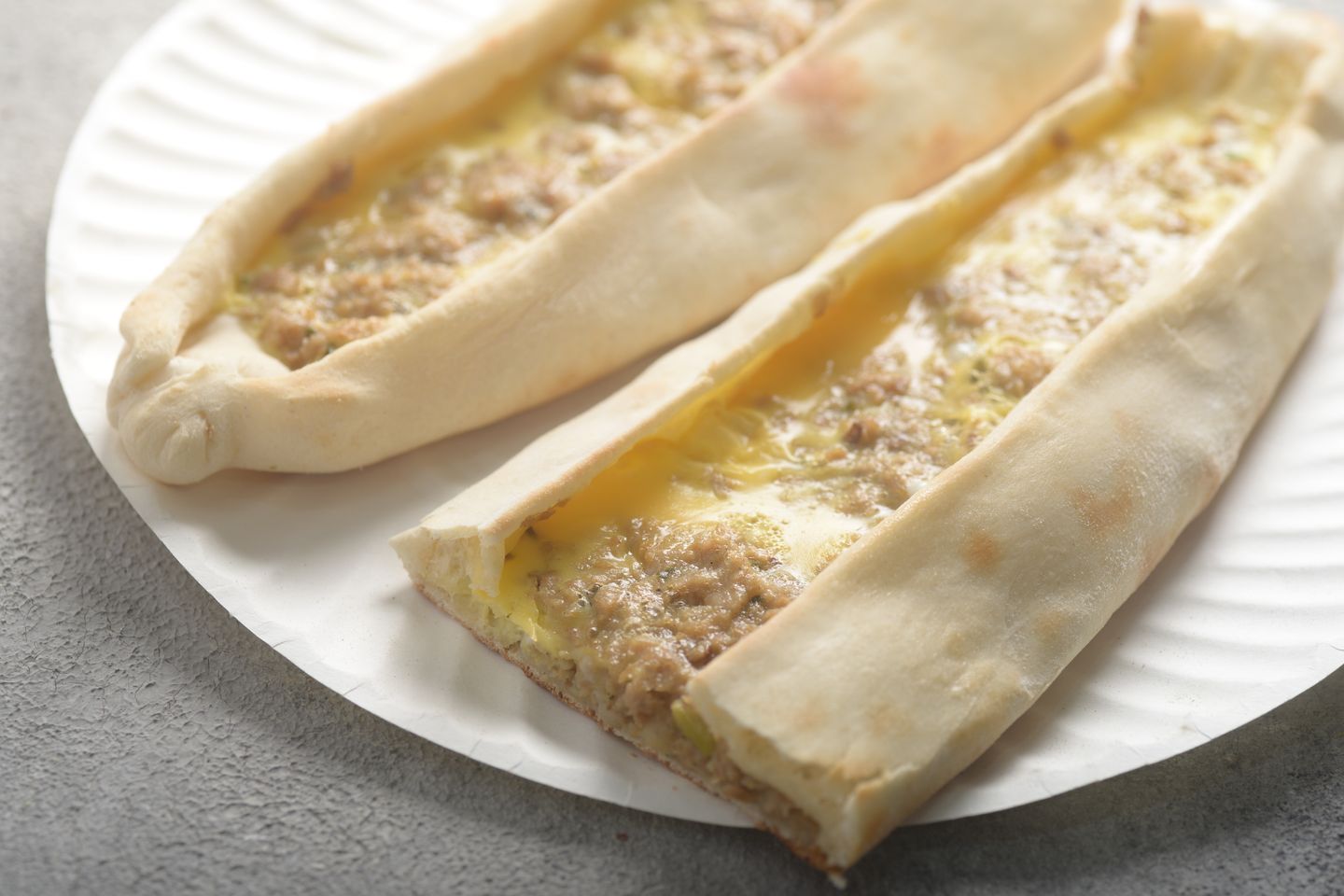 فطيرة لحم بالبيض