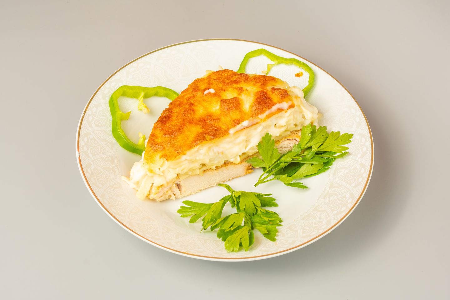 Boneless Chicken With Pasta Bechamel