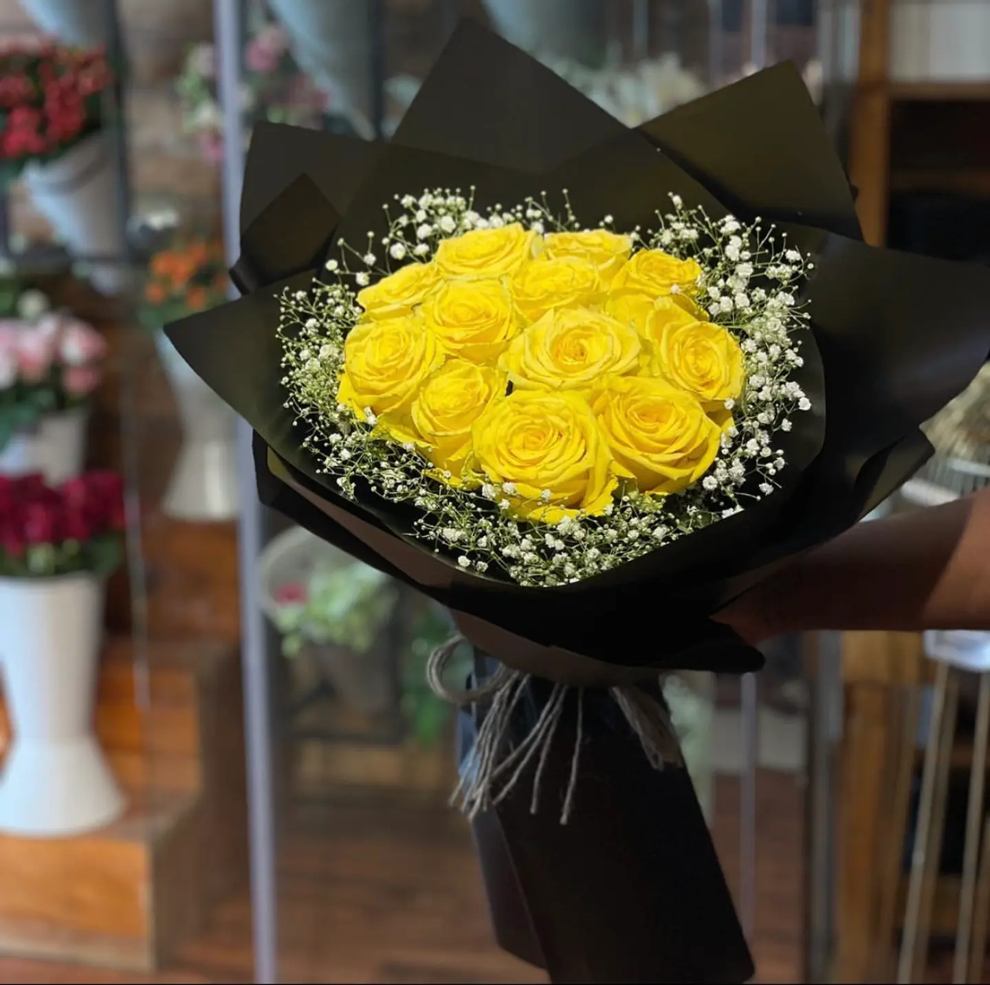 Yellow Rose Bouquet 1.