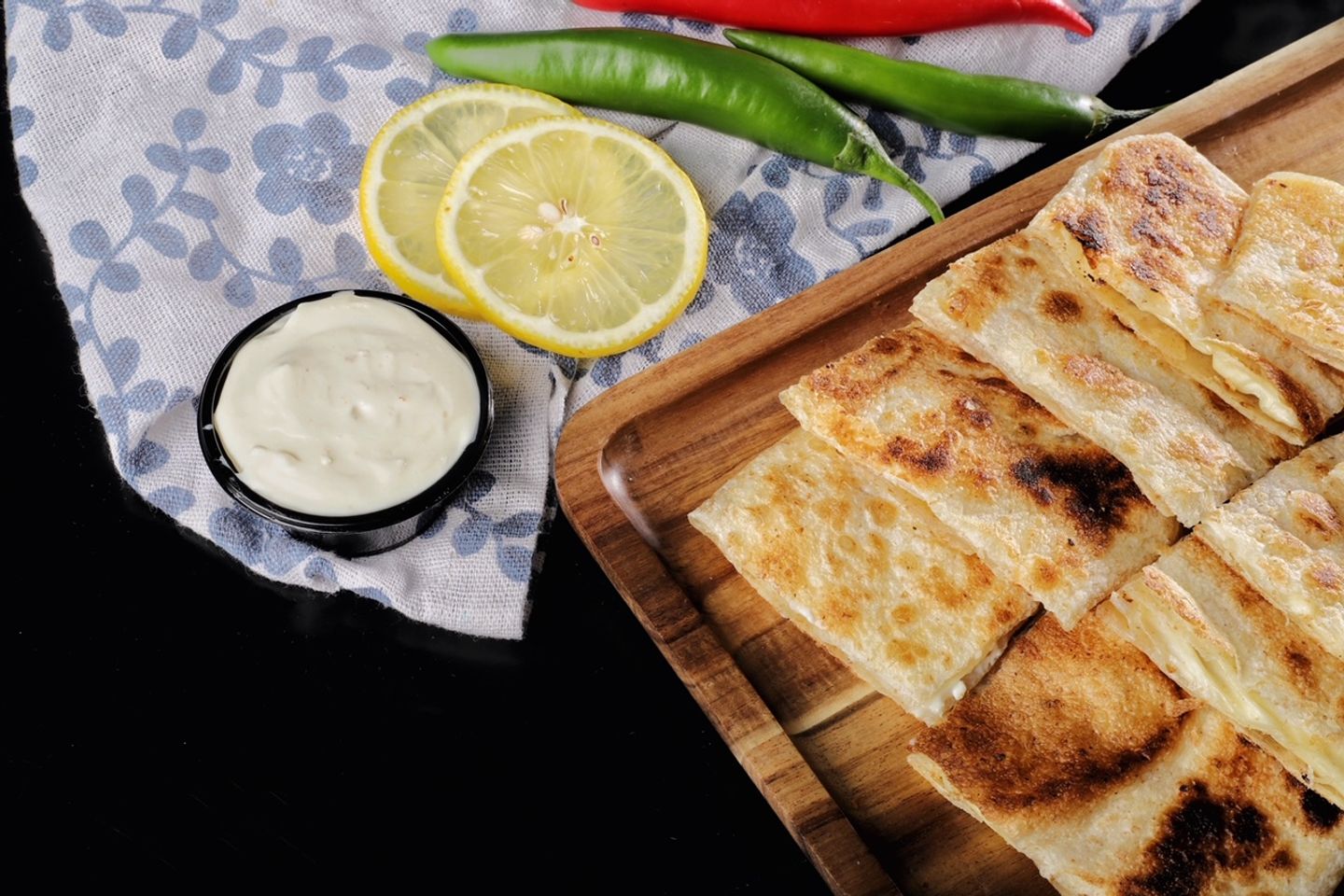 مطبق جبنة سائل