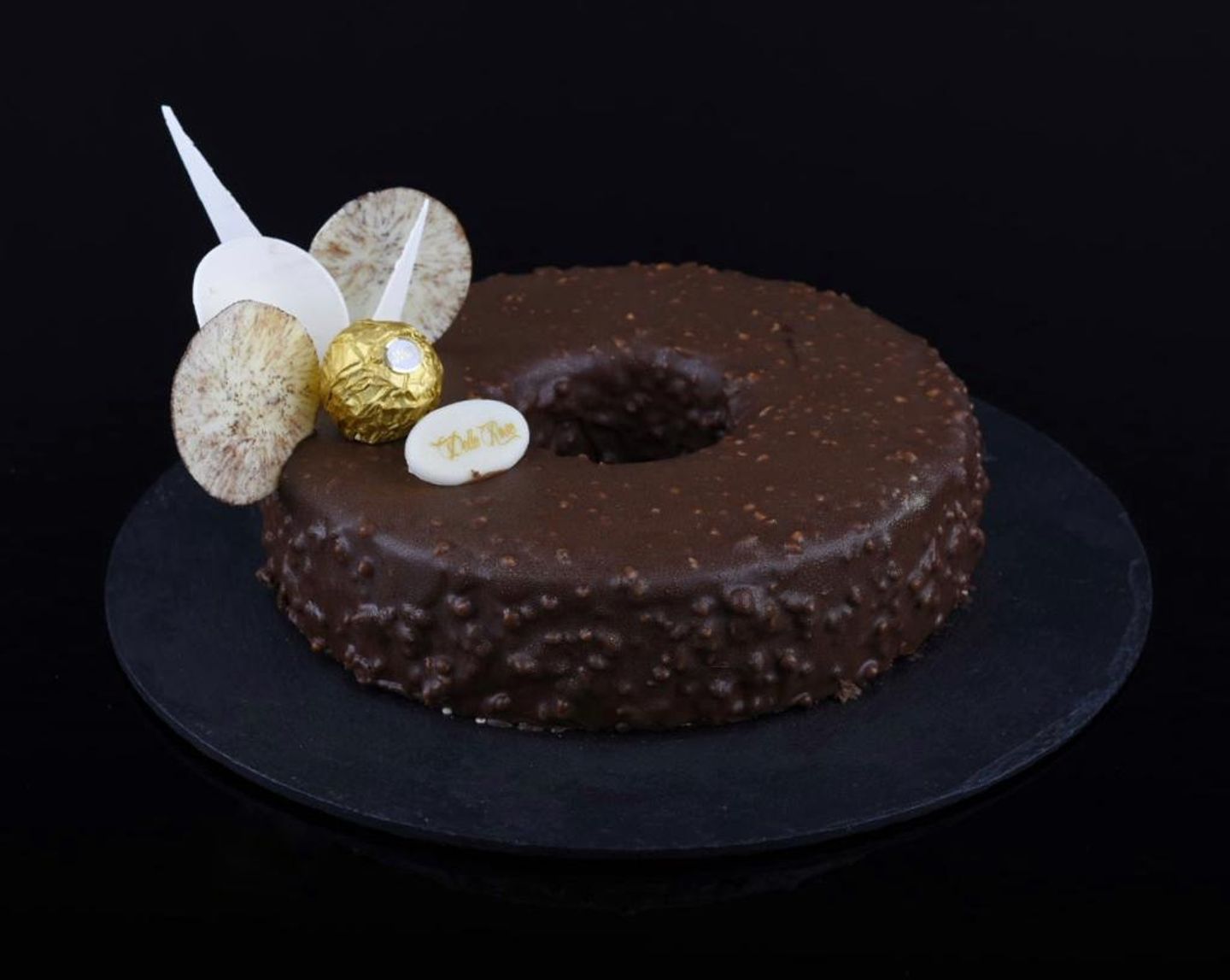 Ferrero Cake M