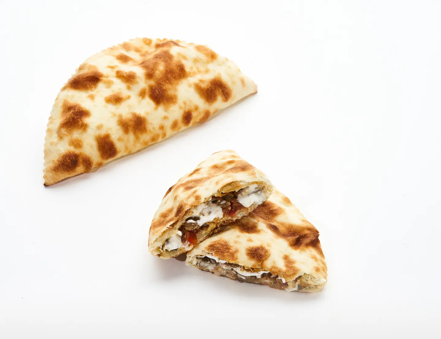 فطيرة كبدة مع جبن