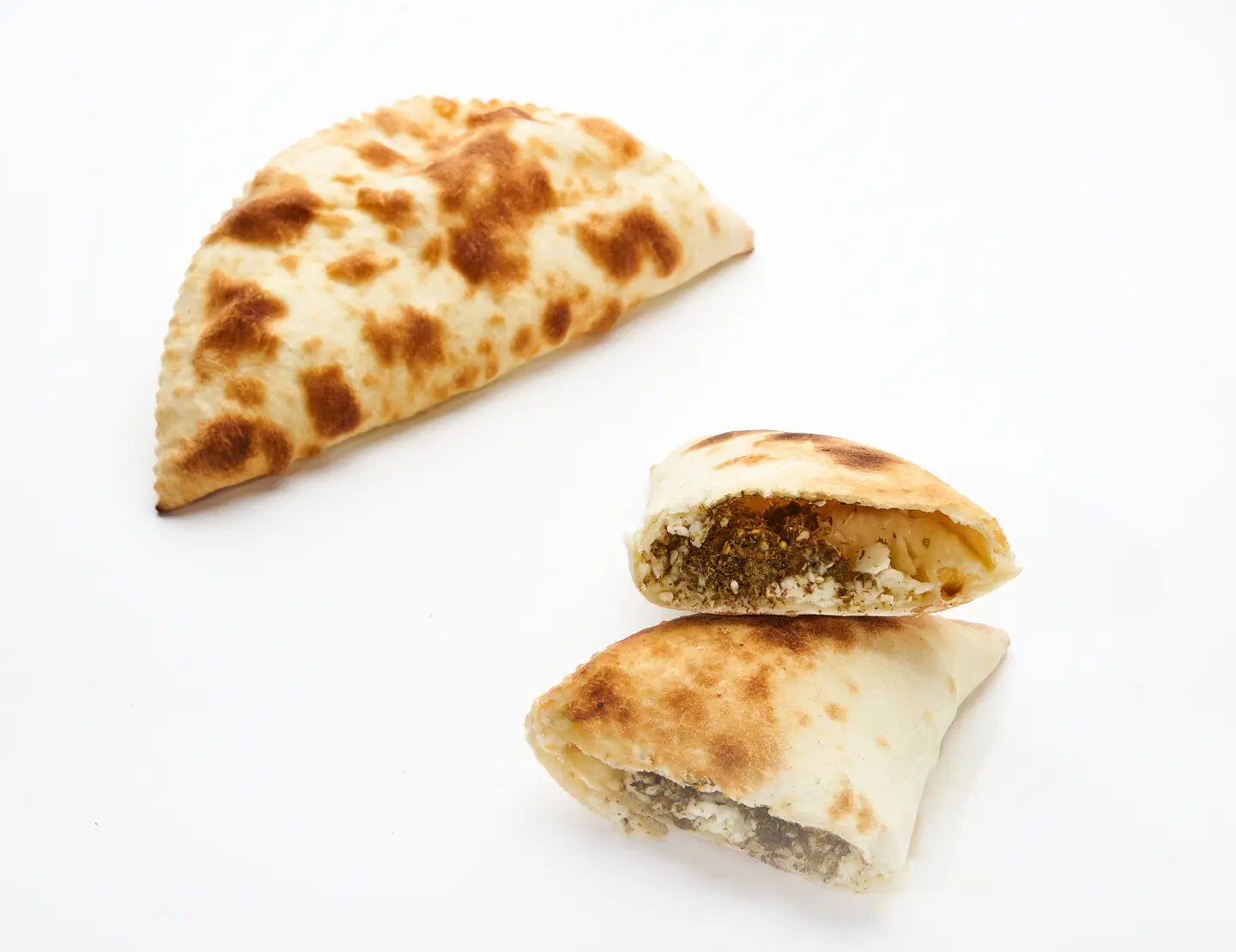 فطيرة حلوم وزعتر