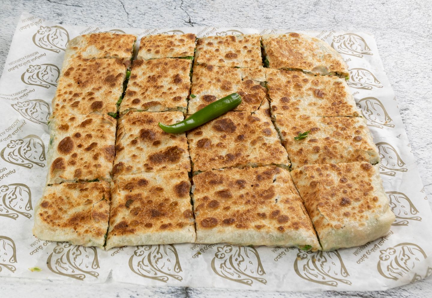 مطبق بالدجاج