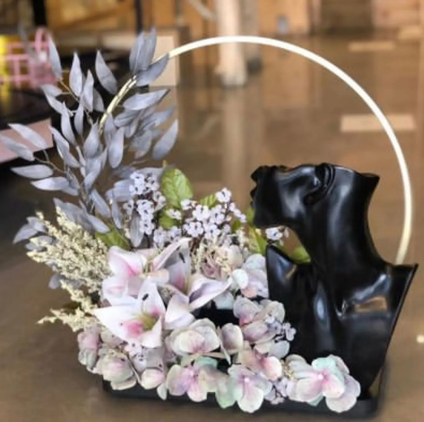 Luxury Gift With Artificial Roses