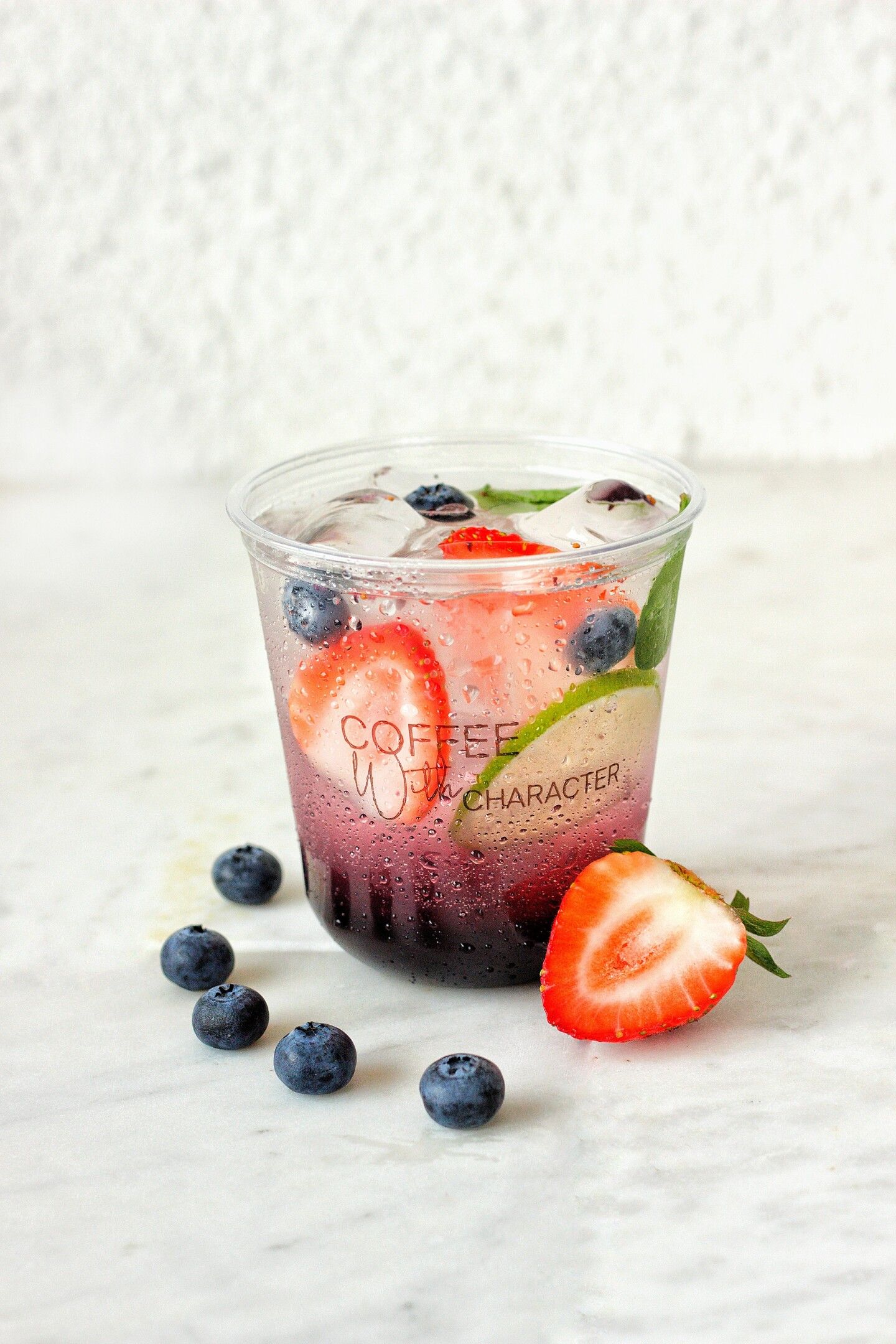 Mix Berries Mojito