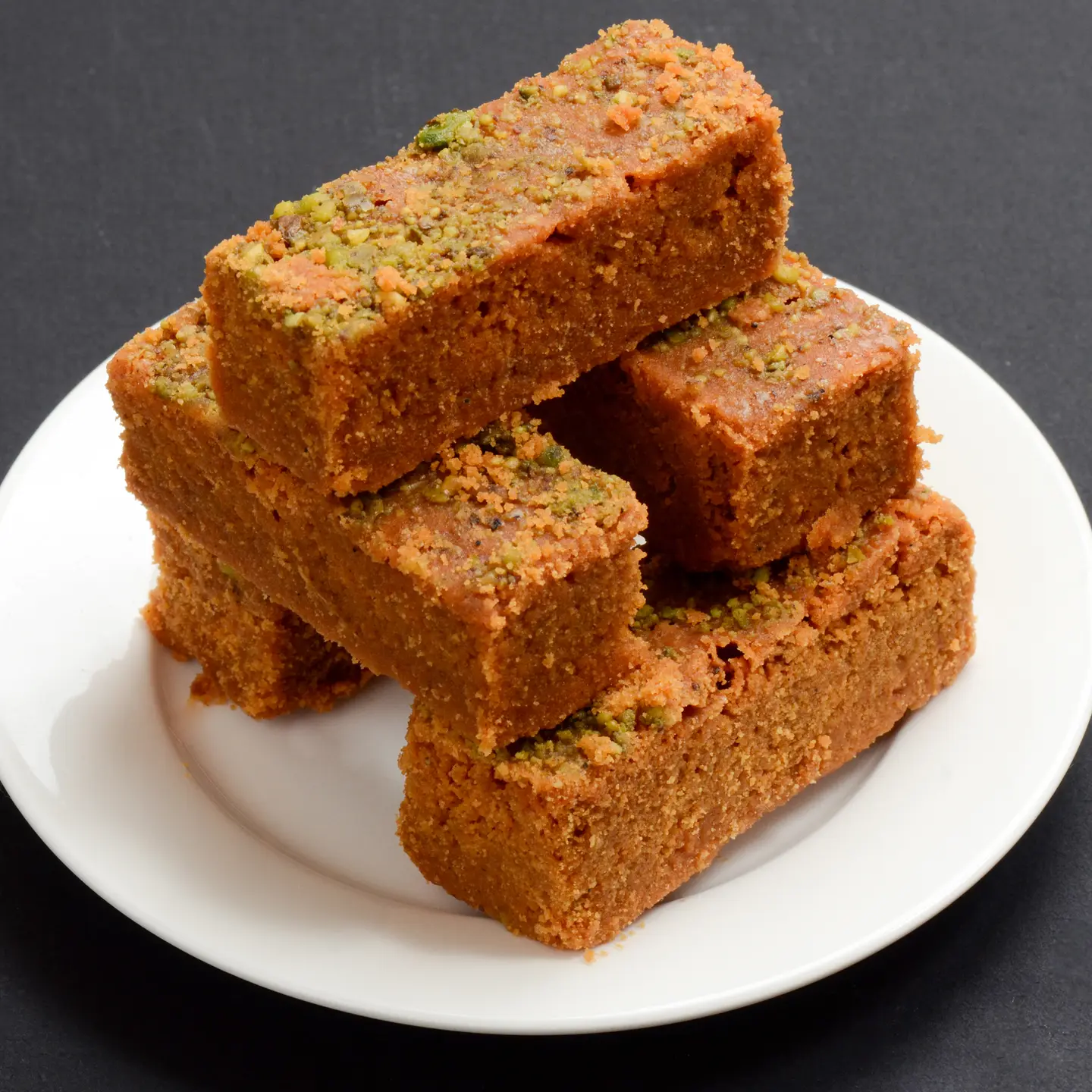 Harisa With Pistachio