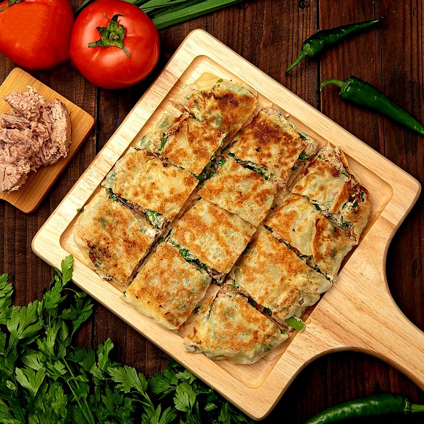 مطبق تونه