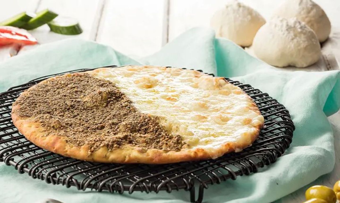 جبن وزعتر
