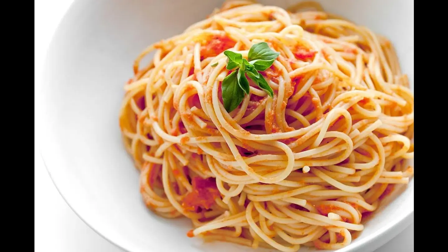 مكرونة سباغيتي