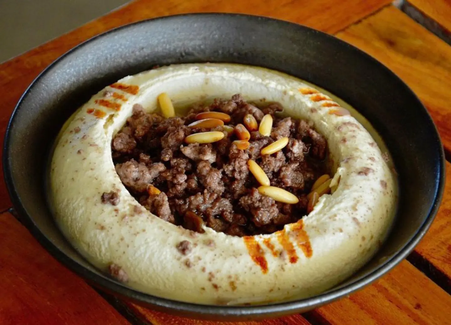 حمص لحم
