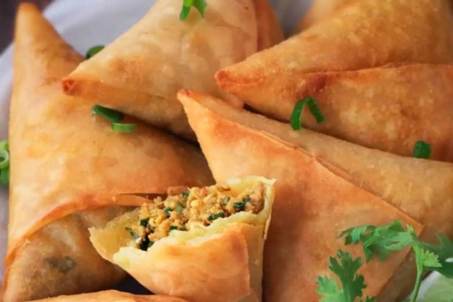 سمبوسة لحم