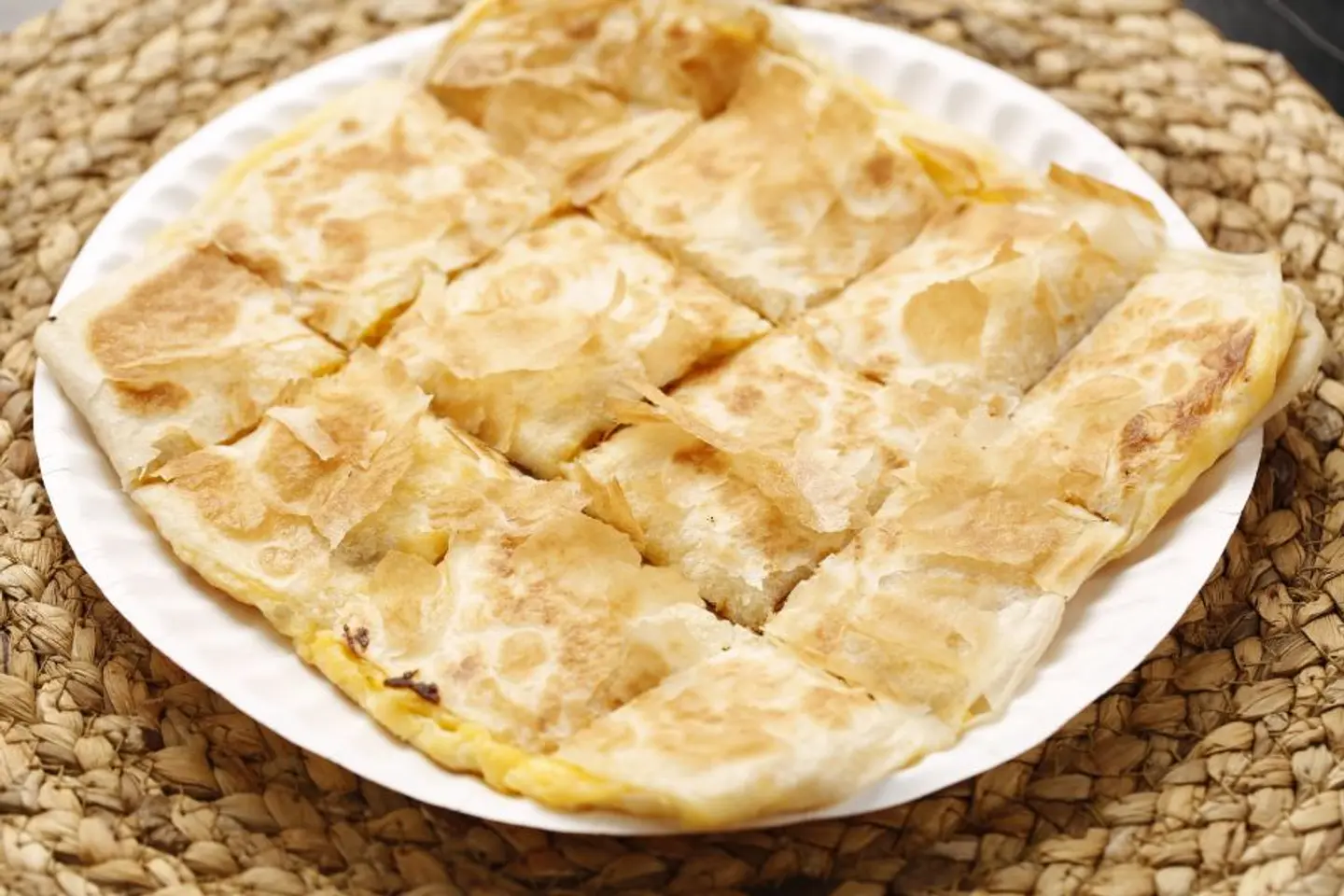 مطبق جبنة مالح