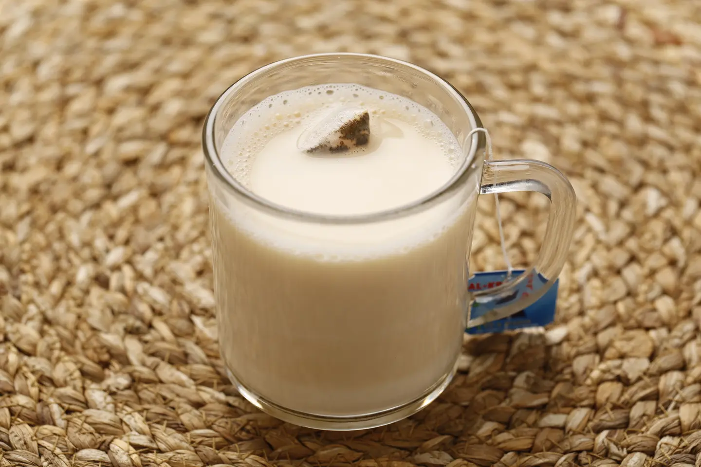 شاي حليب