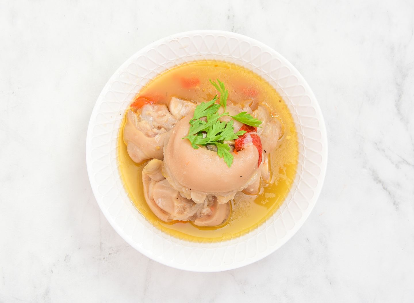 شوربة كوارع مع الارز و الخضار