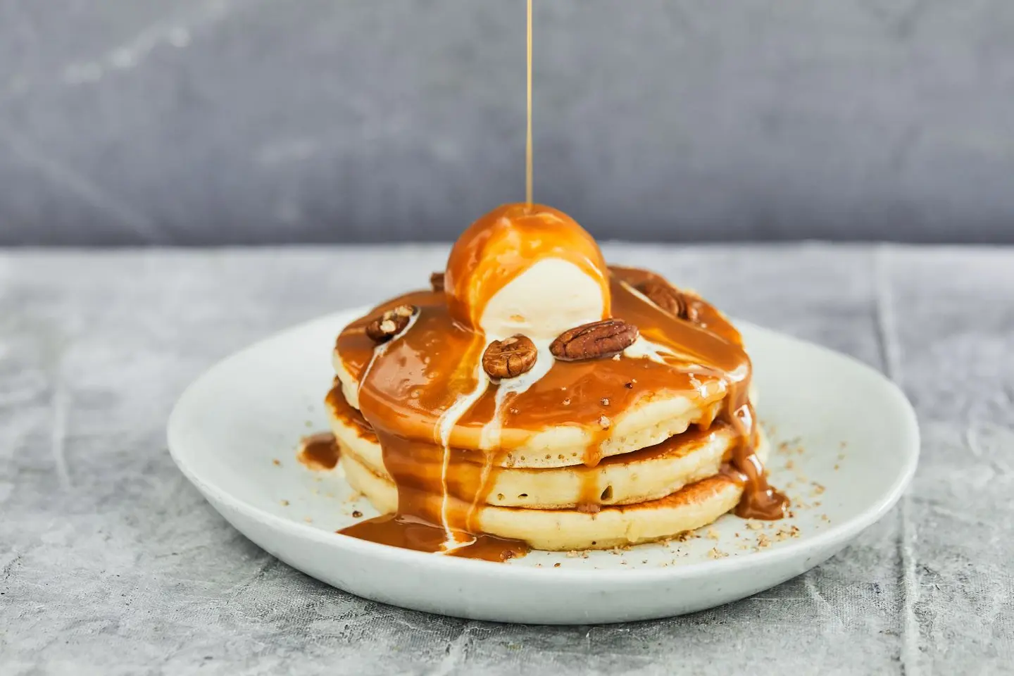 Toffee And Pecan Pancakes