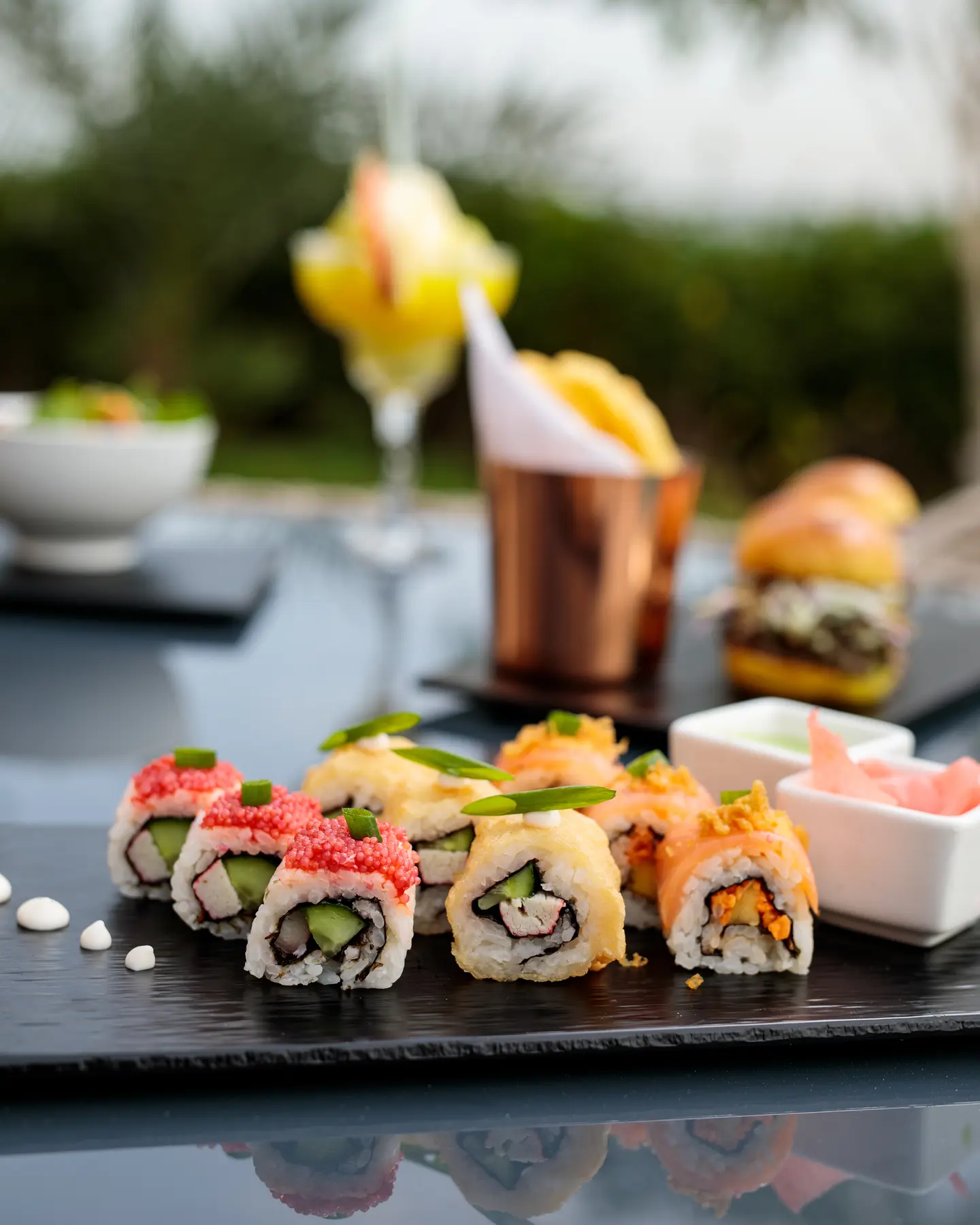 Mix Sushi Pieces