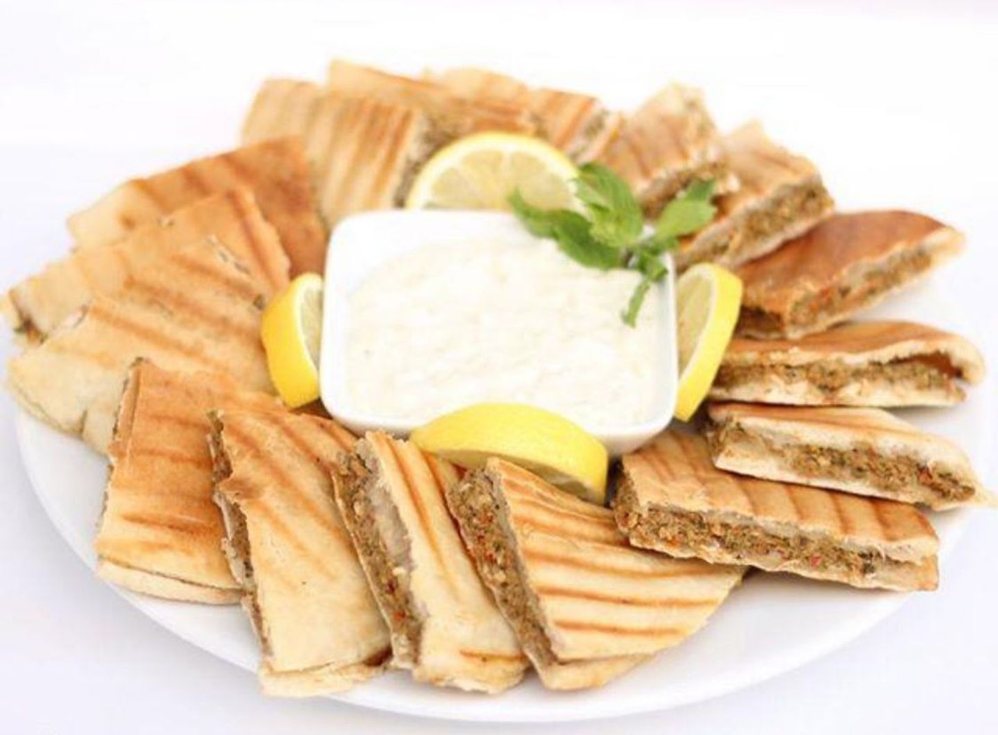 عرايس لحم