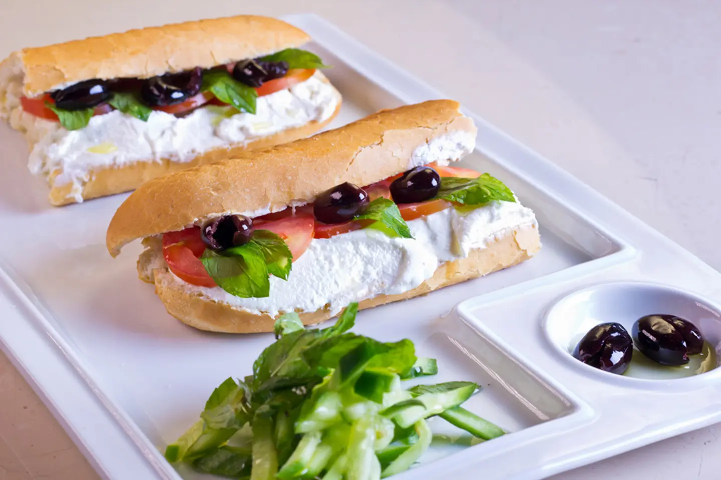 Labneh Mini Sandwich