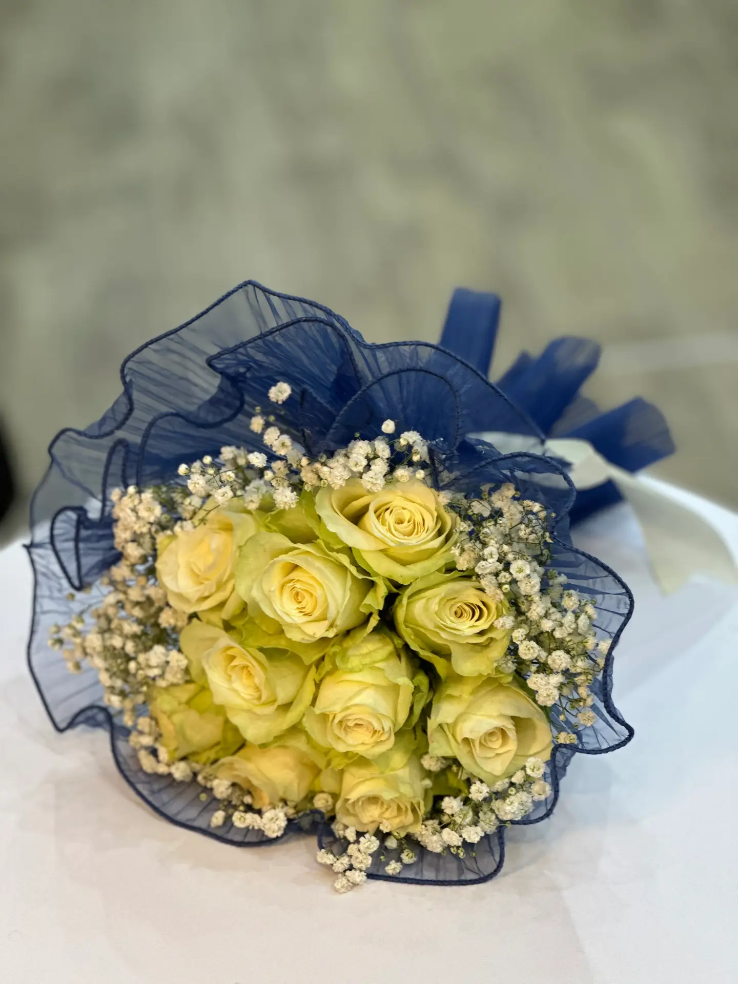 White Rose Bouquet A10