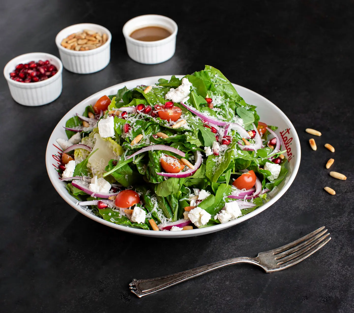 Balsamic Salad With Goat Cheese