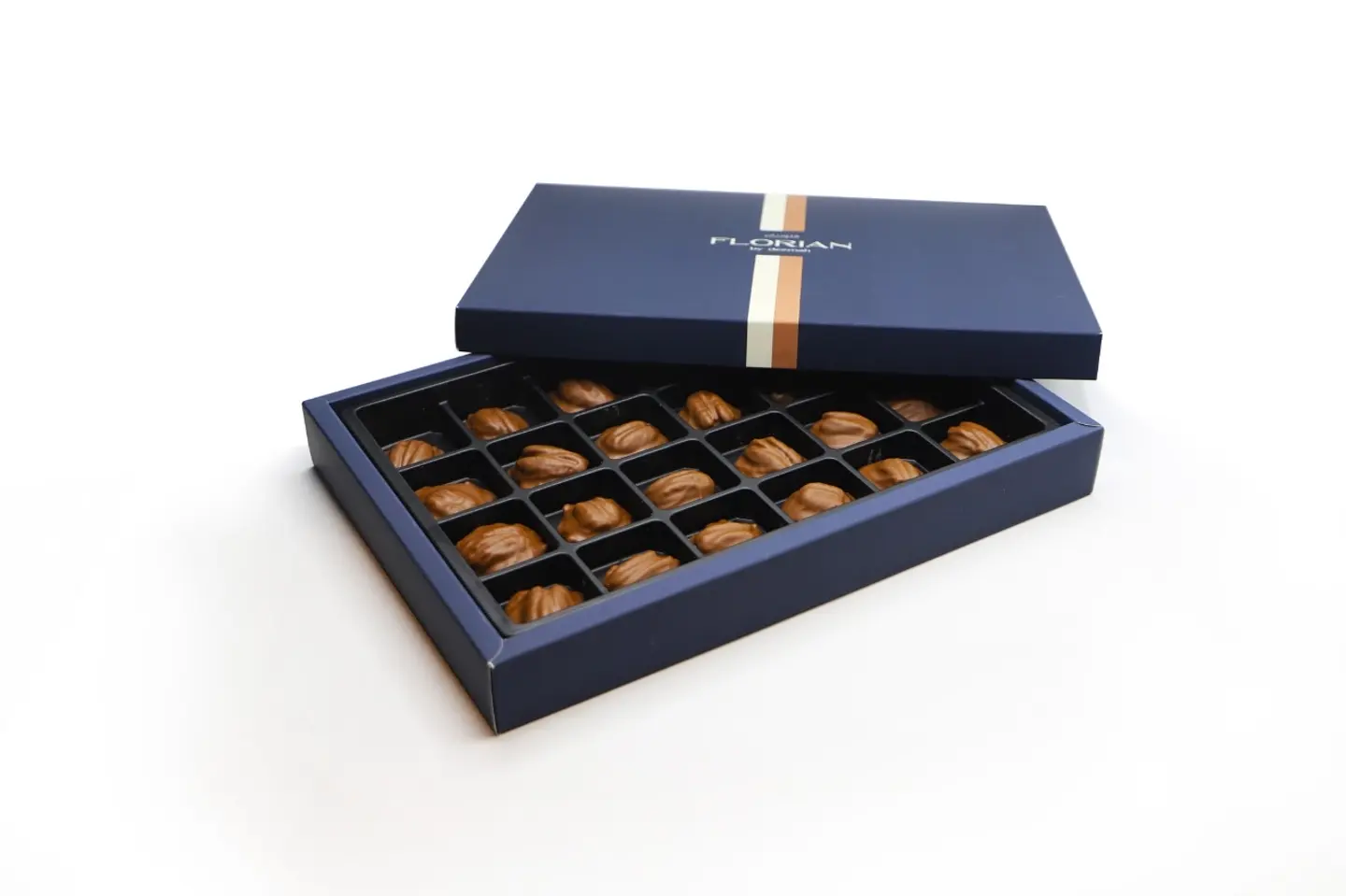 Chocolate Pecan Coated With Salted Caramel 24 Pcs