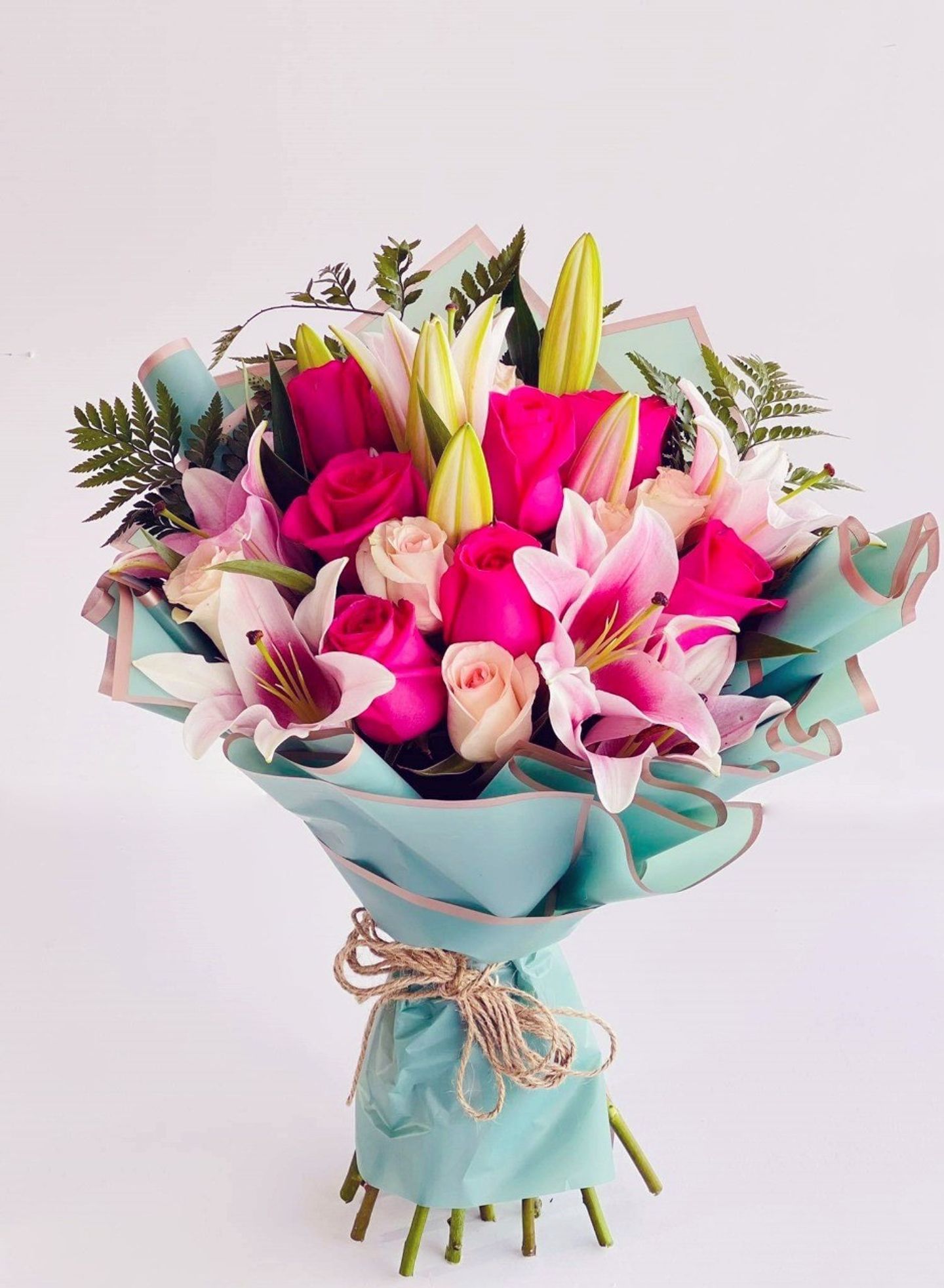 Flower Bouquet  Natural Rose