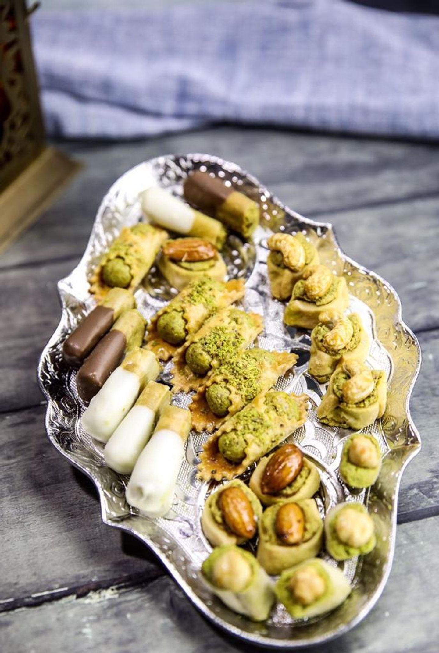 حلا مغربي بالمكسرات