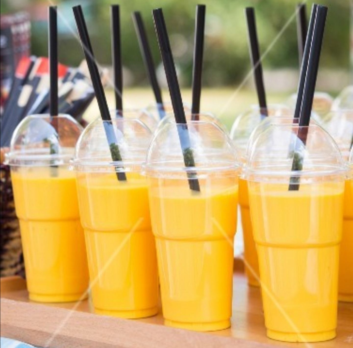 Mango Smoothies