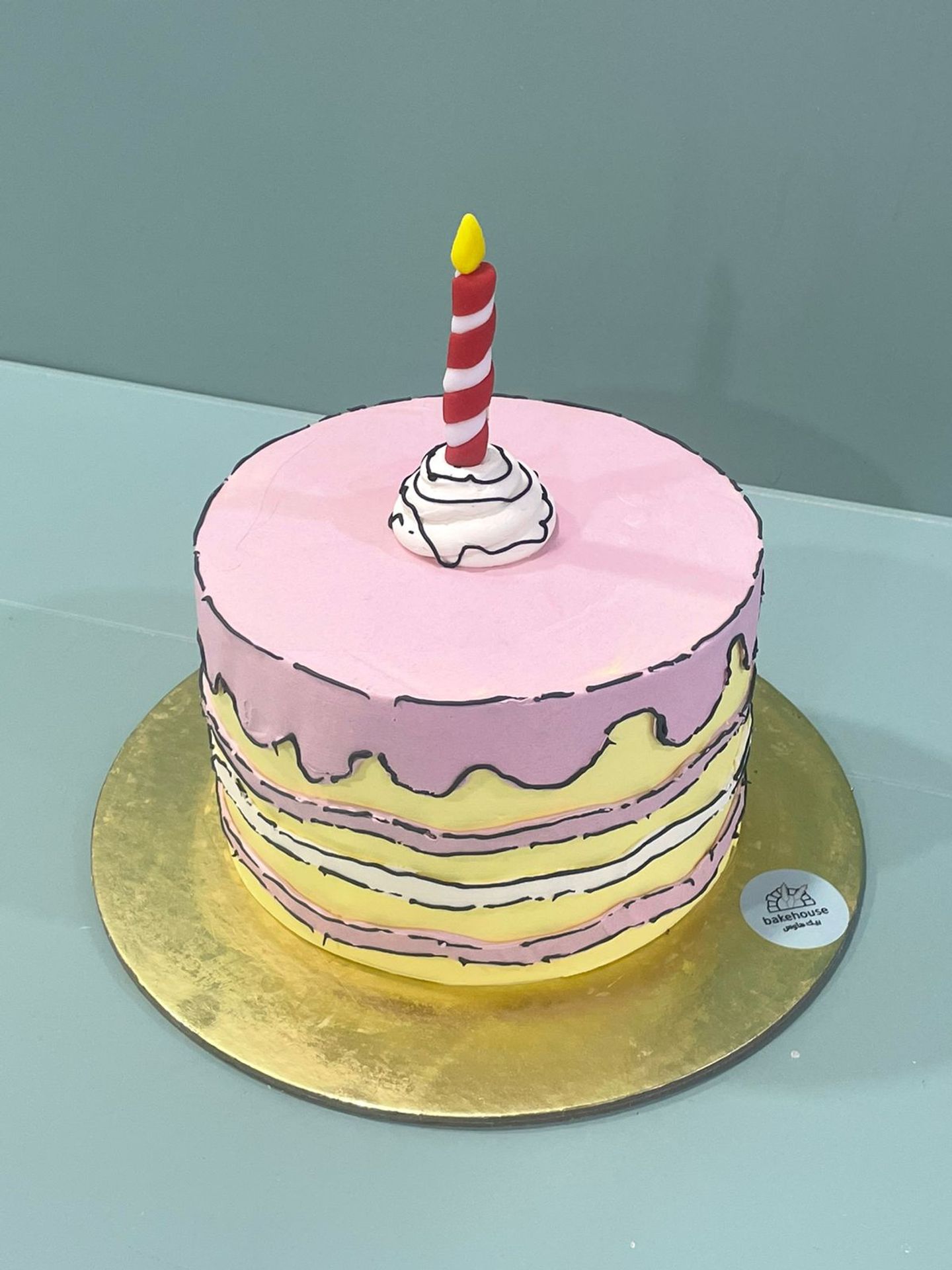 Cake Filled With Vanilla And Chocolate 3 D Design   No 1