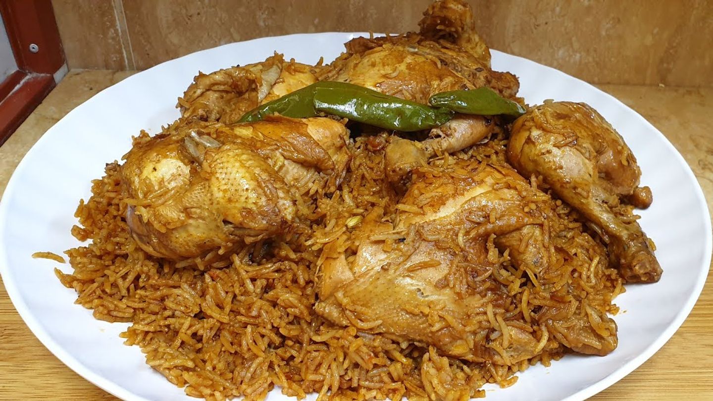 دجاجة كاملة مضغوط